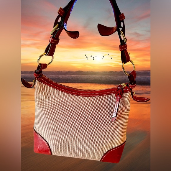 Dooney & Bourke Lucy Red Leather & Check Canvas Shoulder Bag EUC NO CALLOUTS - Picture 15 of 15